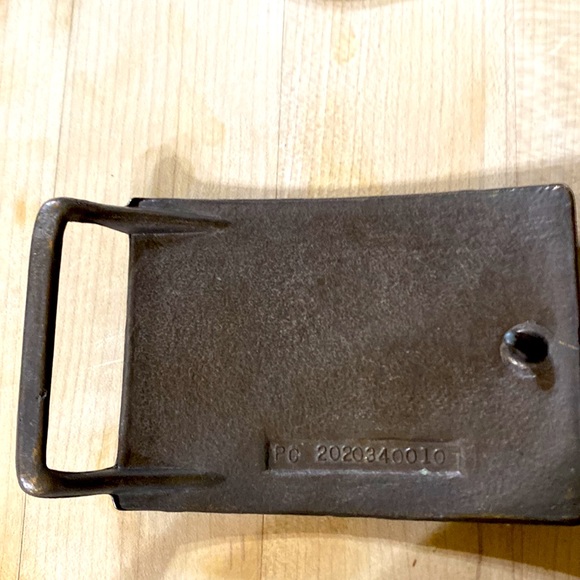 HENRY FORD MODEL T BRASS BELT BUCKLE VTG EUC 3-1/2 x 2” - Picture 3 of 6